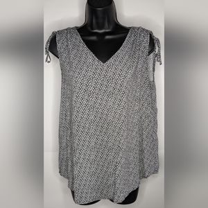 Gap Maternity Sleeveless Top Medium Black & White